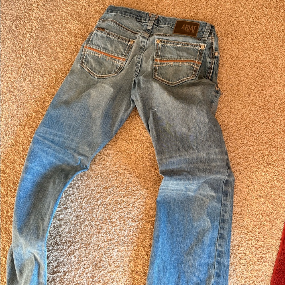 Ariat Men's Light Blue Denim Jeans size 32/34
